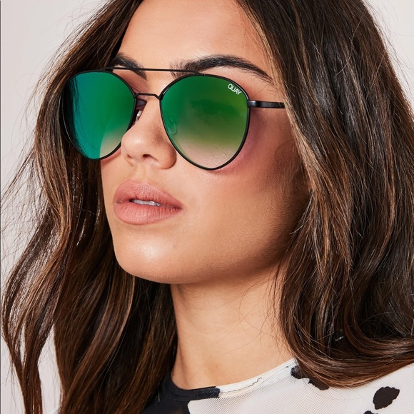 Quay Australia DRAGONFLY sunglasses. - Picture 4 of 6